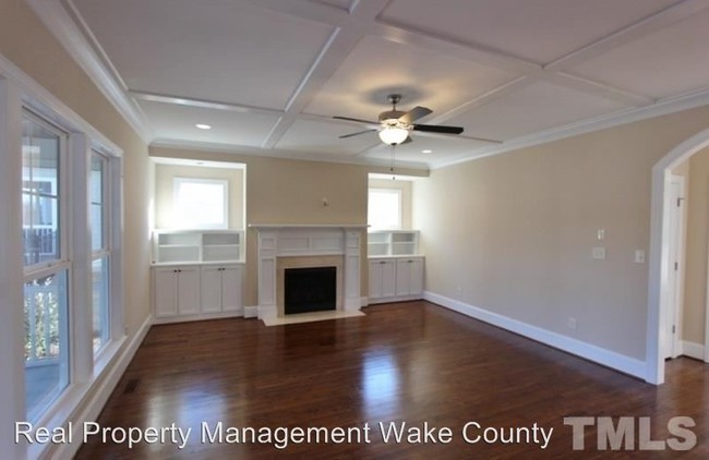 Building Photo - 4 br, 3 bath House - 444 Kings Glen Way