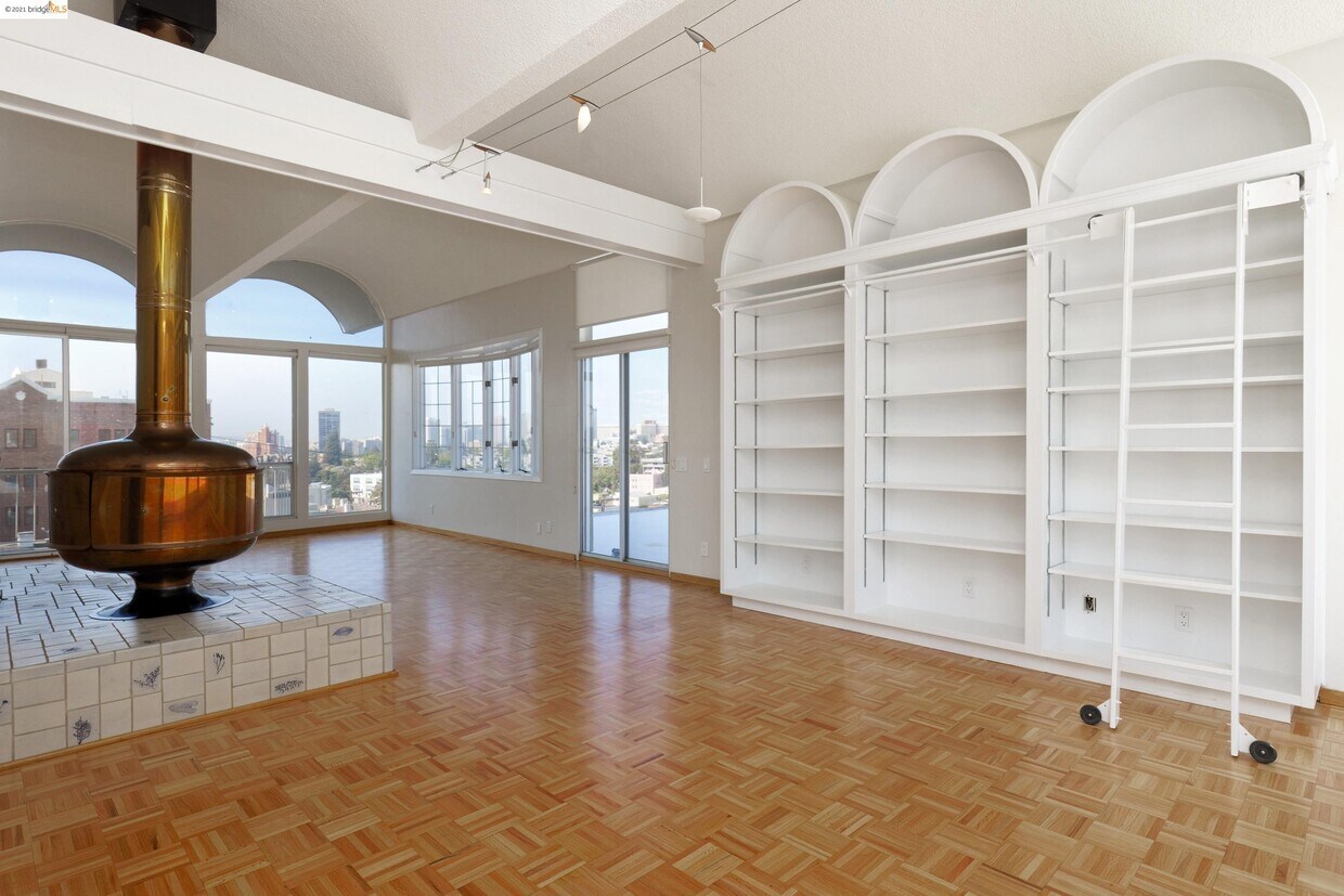 Foto principal - 811 York St