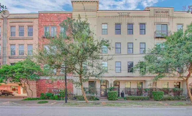 Foto del edificio - 1602 Elgin St