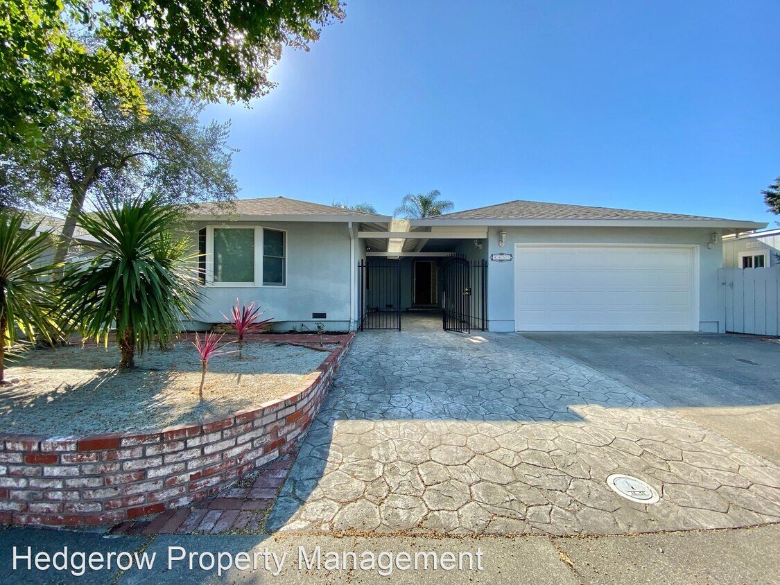 Primary Photo - 3 br, 2 bath House - 4453 Tanglewood Way