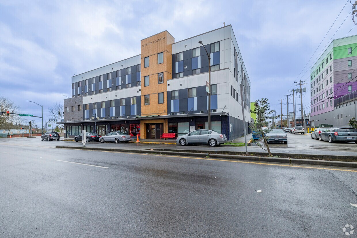 Primary Photo - 1114 S 11th St