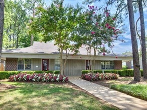 Fountain Square Apartment Homes Rentals - Tuscaloosa, AL ... Fountain Square Apartment Homes Rentals - Tuscaloosa, AL ...