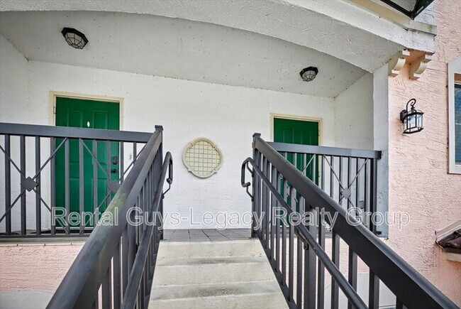 Foto del edificio - 9745 Touchton Rd