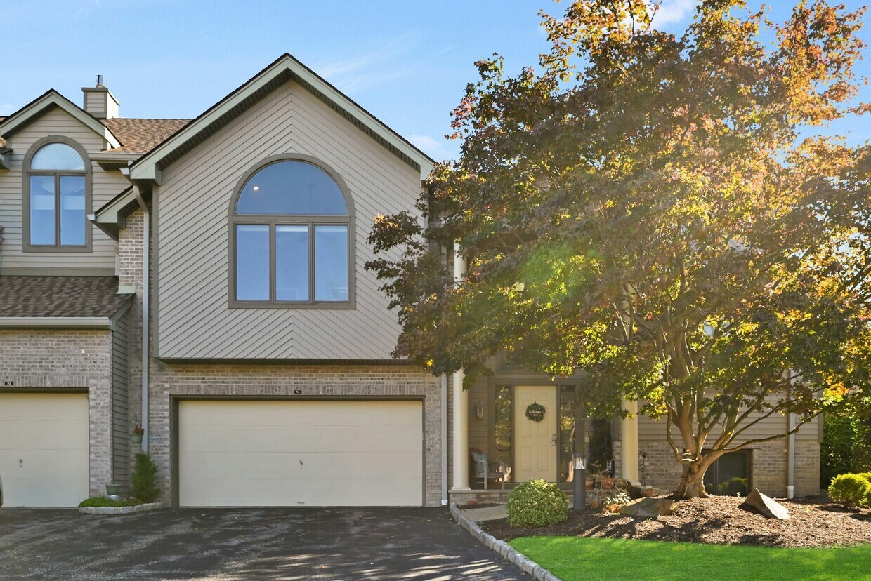 Photo - 714 Holly Ct (Norwood, NJ)