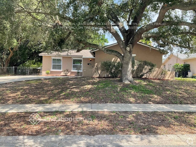 Building Photo - 520 Sunrise Dr