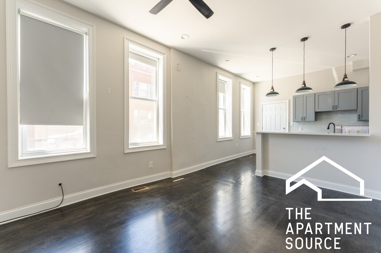 Foto principal - 2031 W 23rd St