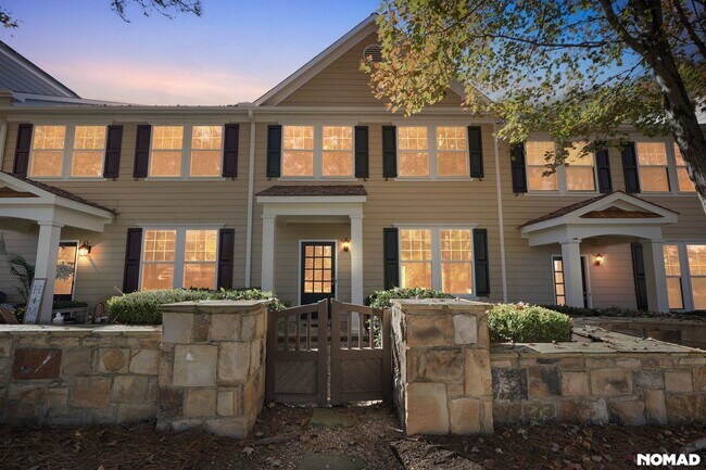 Foto del edificio - 235 River Green Ave