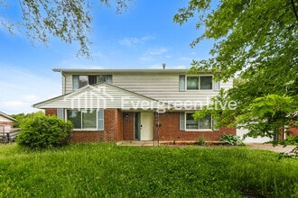 Building Photo - 6291 Leawood Dr