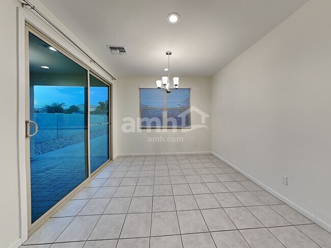 Foto del edificio - 701 W Micanopy Trl.