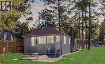 Building Photo - 278 Coastline Dr