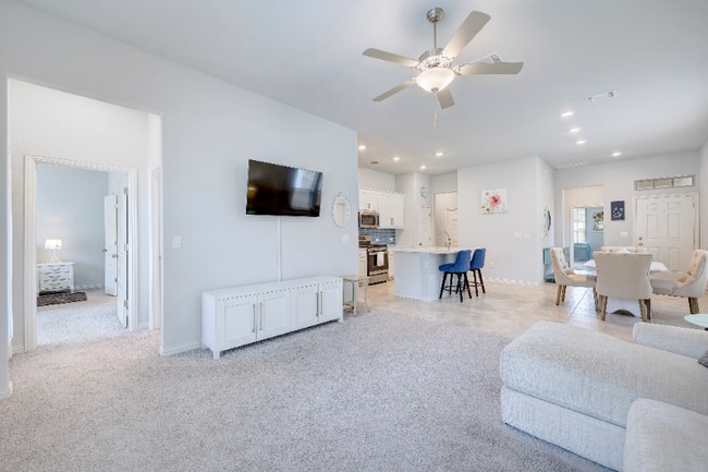 Building Photo - 12817 Stanford Dr