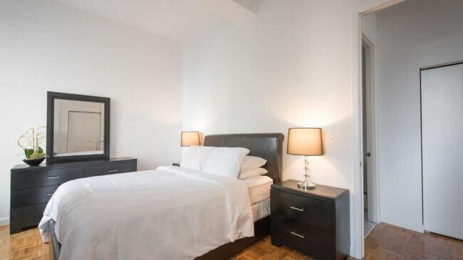 Foto del edificio - 3 bedroom in NEW YORK NY 10004