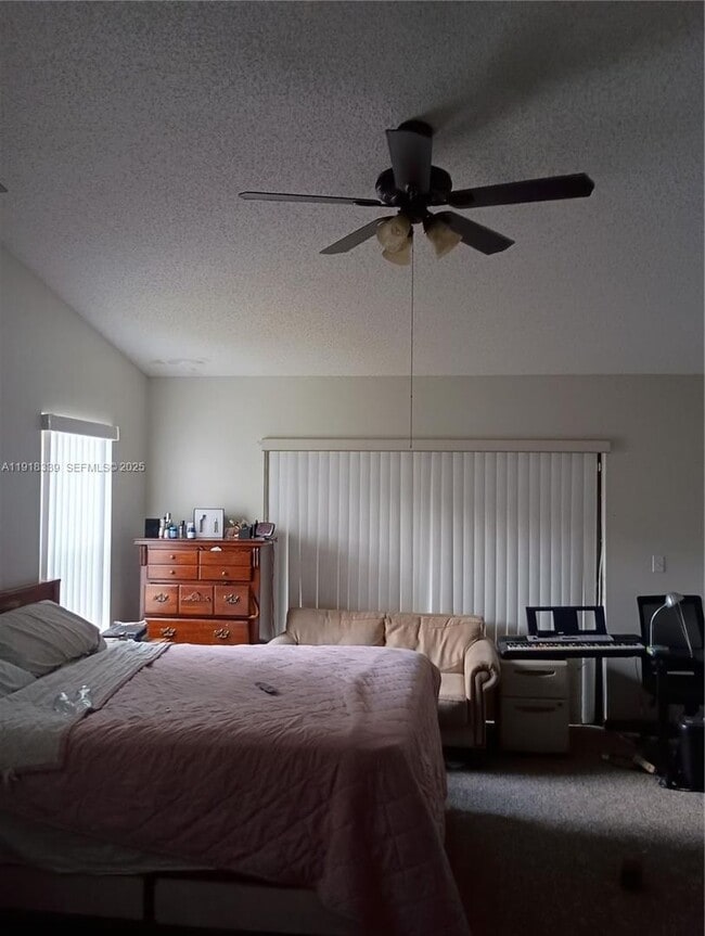 Foto del edificio - 1125 NW 78th Ave