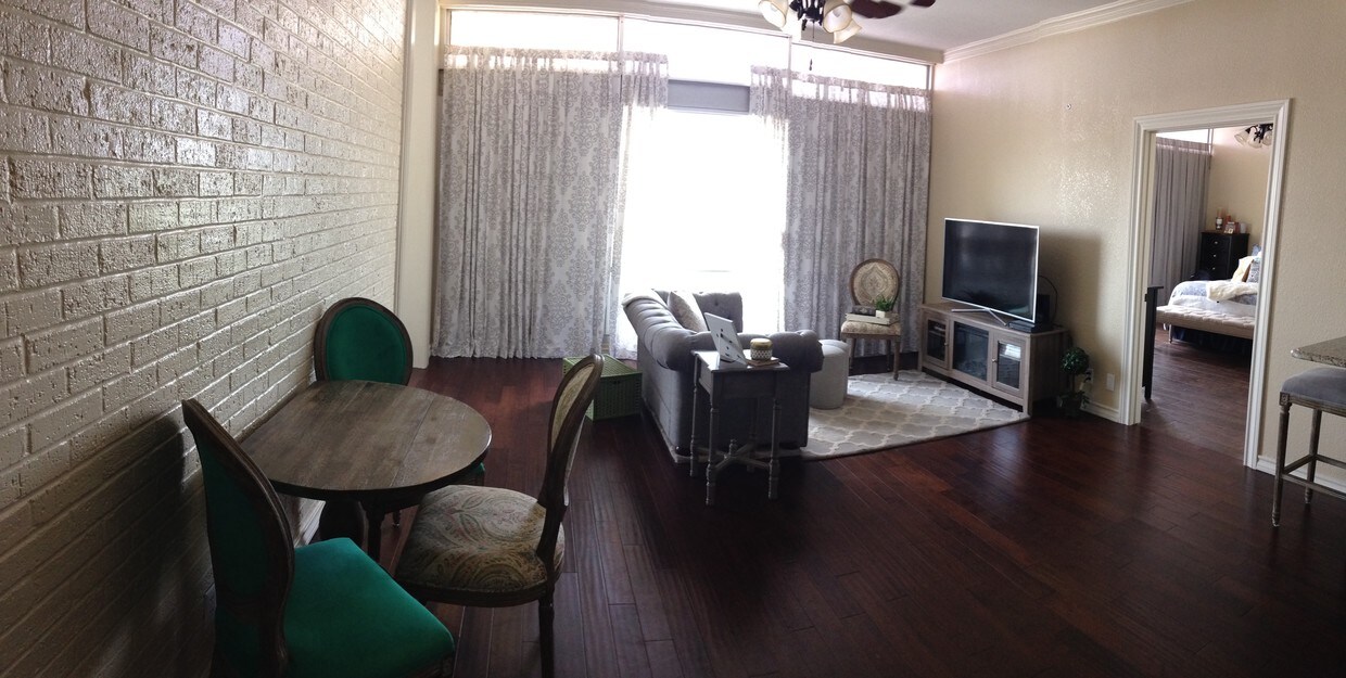 Primary Photo - 4600 Ocean Dr