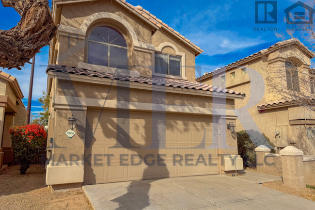 Building Photo - 3Bed/2.5Bath House w/2 Car Gar-McDowell/10...
