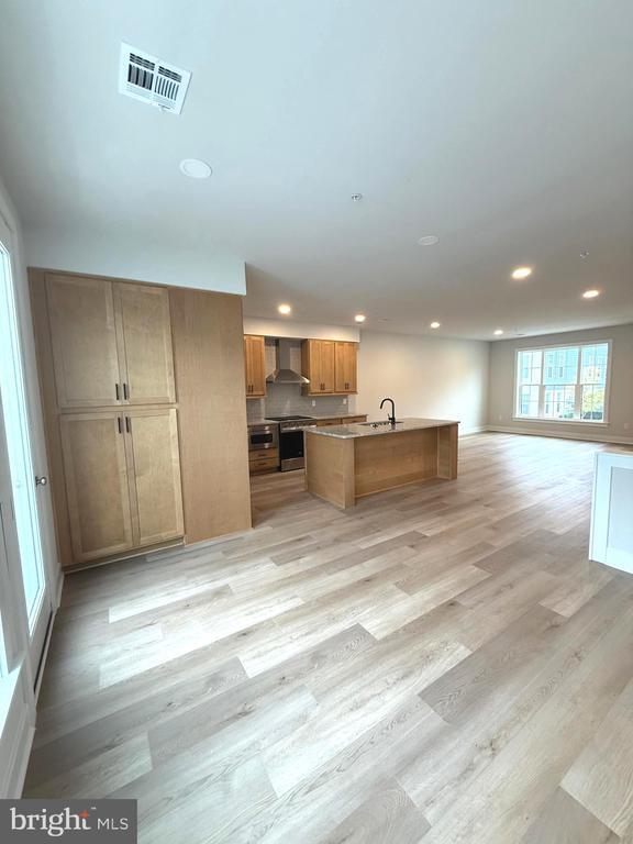 Foto del edificio - 4125 Ridgeview Ave