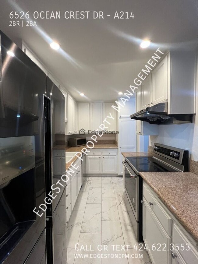 Building Photo - 6526 Ocean Crest Dr