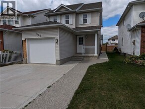 Building Photo - 507 Highbrook Ct