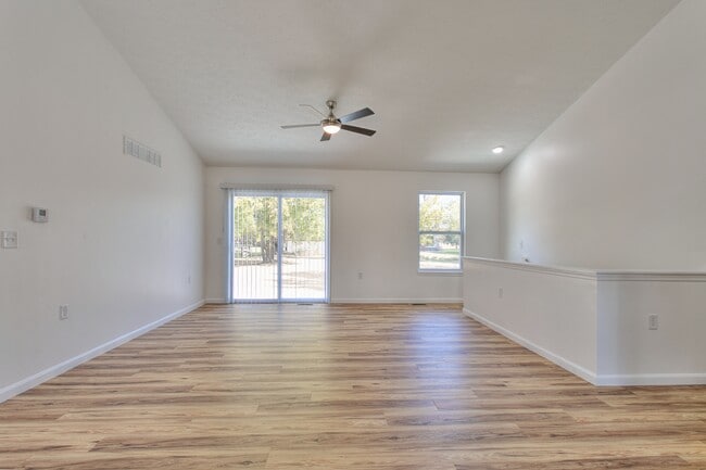 Building Photo - 1059 Waynoka Dr