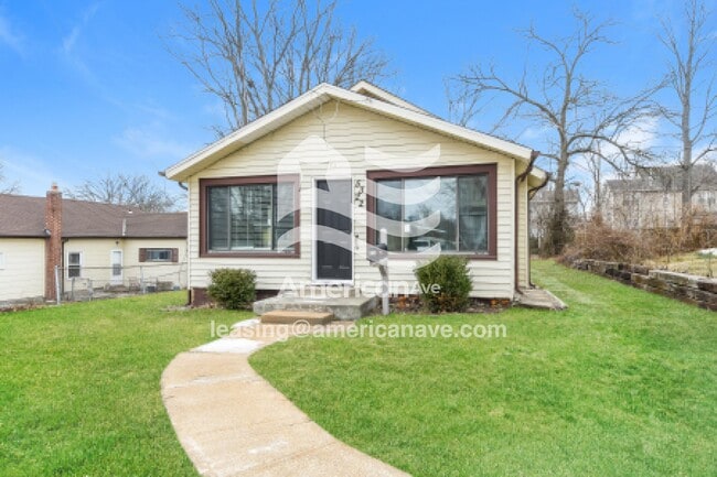 Building Photo - 5322 Vine Ave