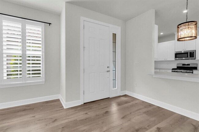 Foto del edificio - 3282 Francoa Dr