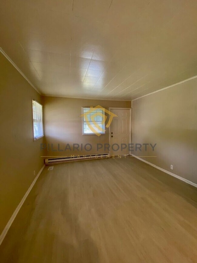 Foto del edificio - 5260-5262 Fletcher Avenue