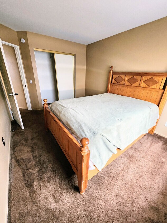 Foto principal - 1416 Greenwich Dr