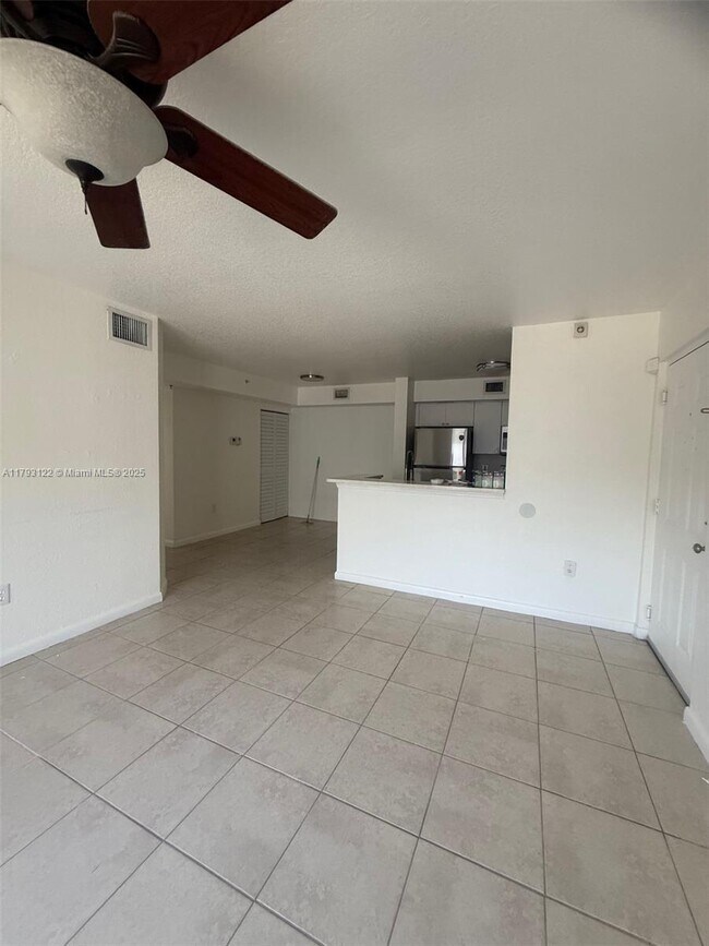 Foto del edificio - 15410 SW 284th St
