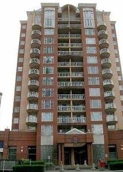 Building Photo - The Frontenac