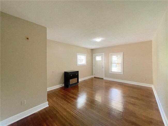 Building Photo - 2830 N New Jersey St