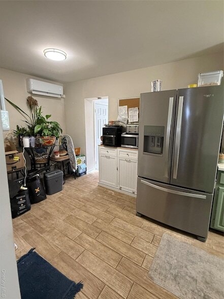 Building Photo - 255 Quincy Ave