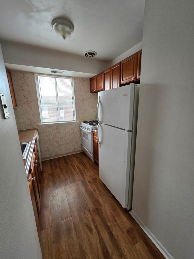 Foto del edificio - 9921 Bustleton Ave