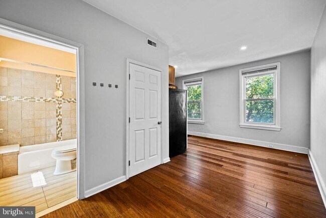 Foto del edificio - 1405 N 7th St