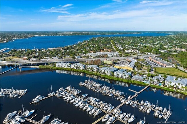 Foto del edificio - 775 NW Flagler Ave
