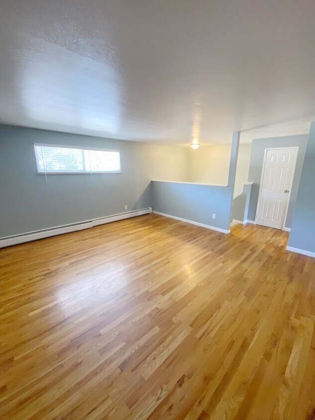 Foto principal - 1022-1024 S Arbutus St