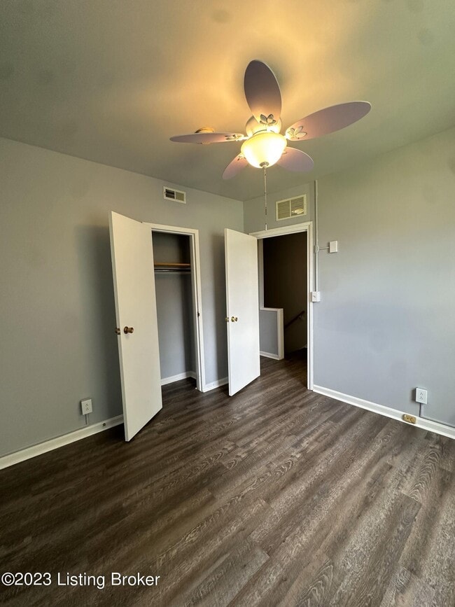 Photo - 1749 Algonquin Pkwy Townhome