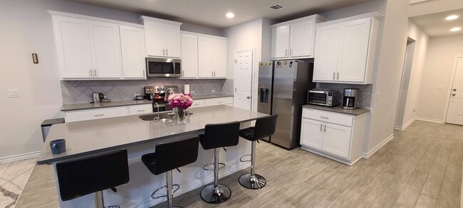 Foto del edificio - 116 Limonite Ln