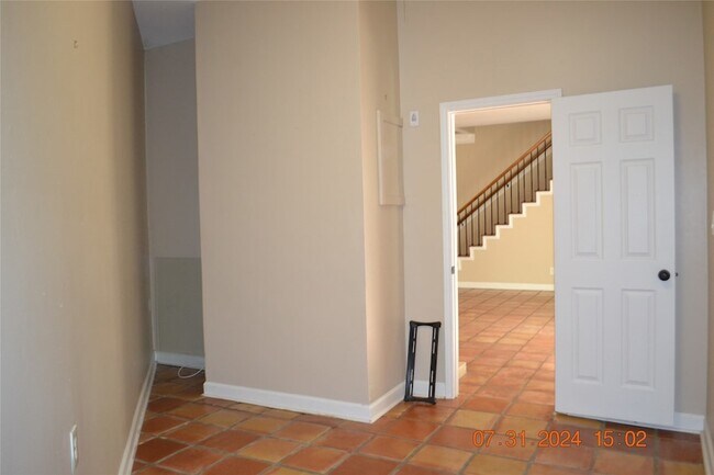 Building Photo - 24 Bayou Pointe Dr