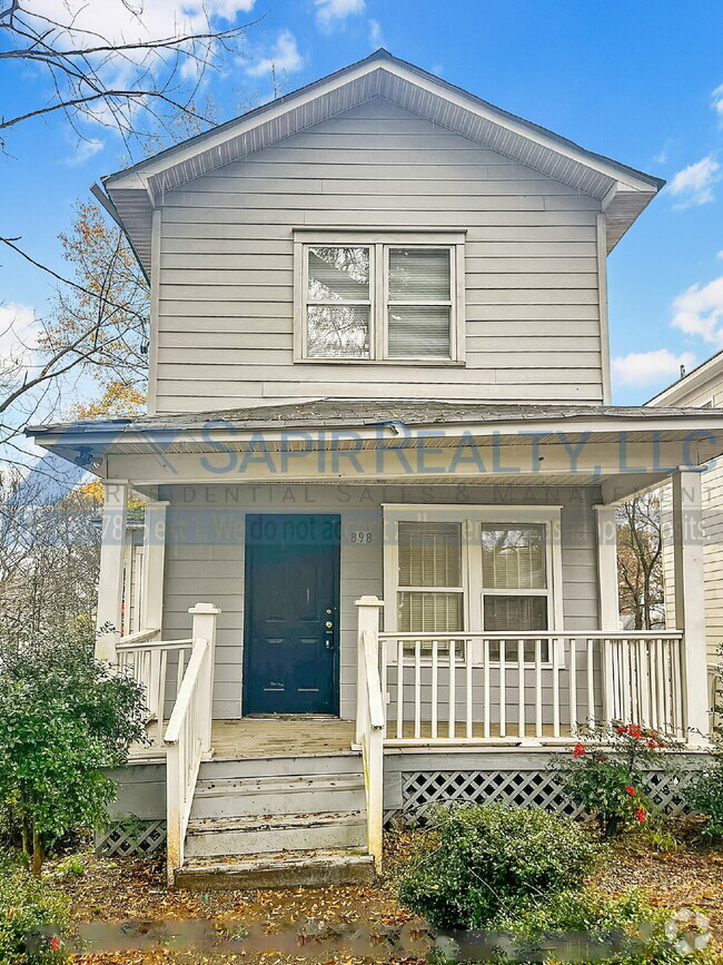 Building Photo - 898 Washington St SW