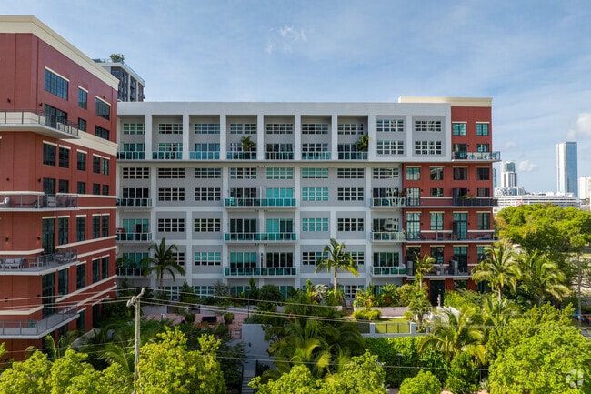 Building Photo - Parc Lofts