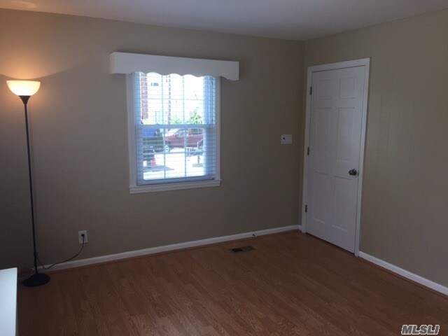 Foto del edificio - 51 S Crescent Dr