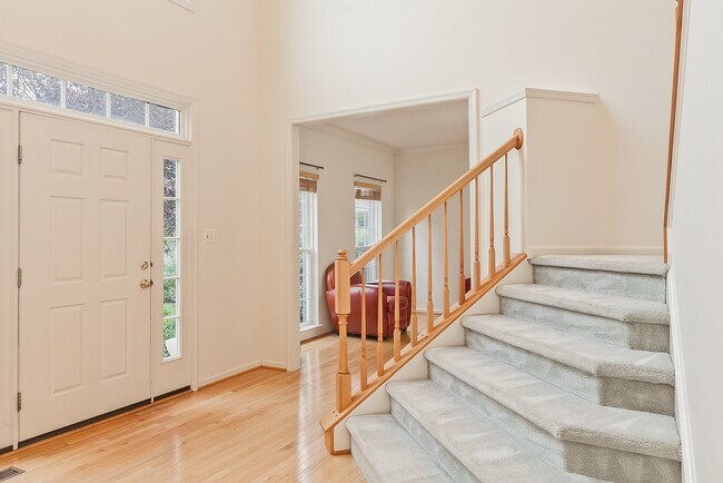 Building Photo - 1800 Beech Ct