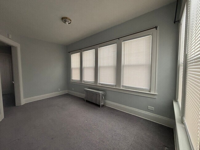 Foto del edificio - Ludlow2921