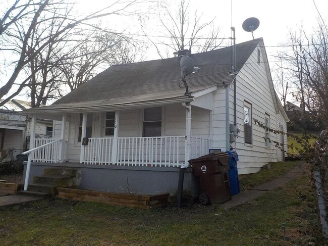 Photo - 150 Cook Ave House