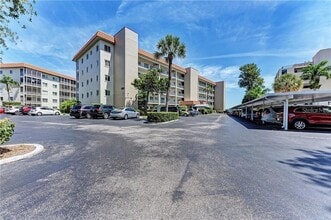 Building Photo - 1650 1st Ave W