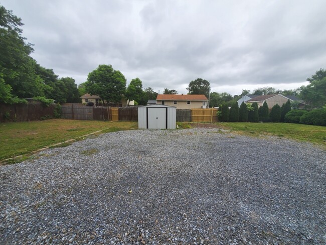 Building Photo - 222 Berlin - Cross Keys Rd