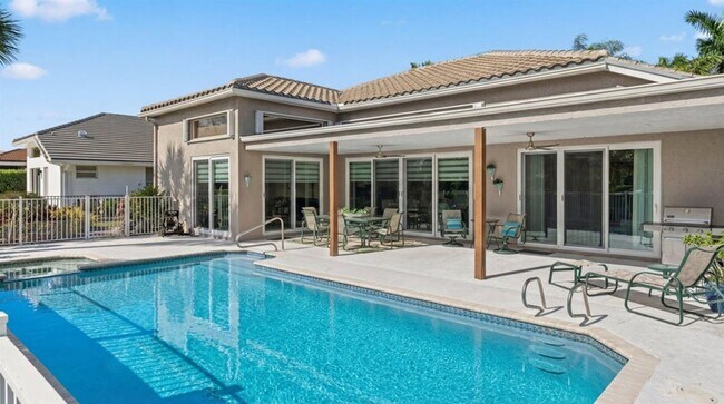 Foto del edificio - 4841 Exeter Estate Ln