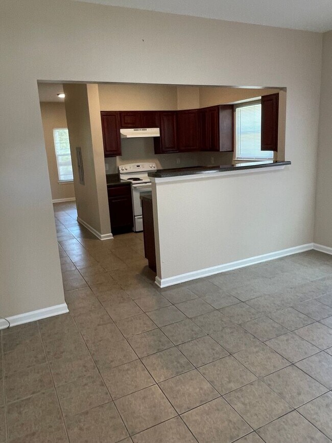 Foto del edificio - 9245 Cedar Ct