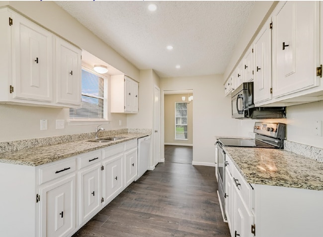 Foto del edificio - 14306 Ridge Point Dr