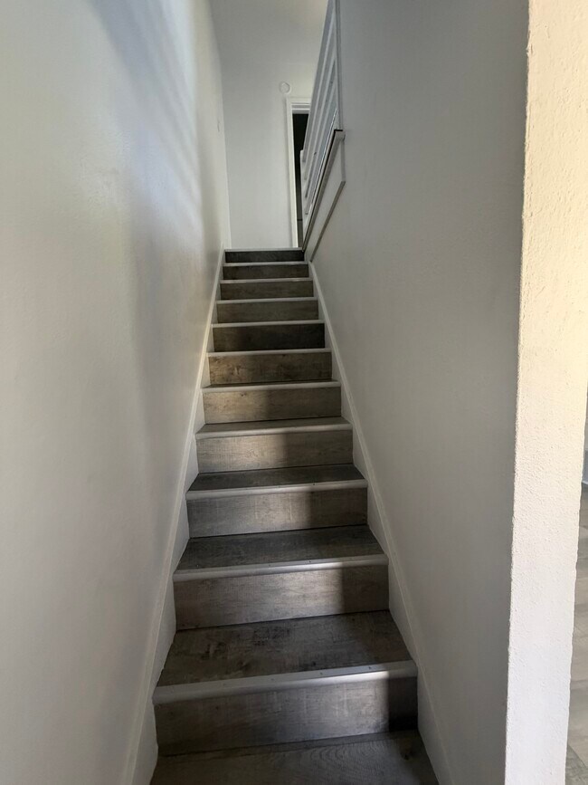 Foto del edificio - 1405 NW Despain Ave